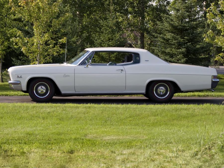  Chevrolet Caprice Custom Coupe 1966 года  (фото 5 из 7)